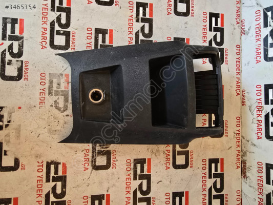 Opel Insignia arka orta konsol trim paneli 13222148