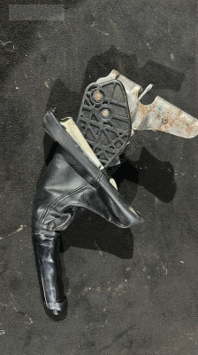 2013 FORD CONNECT 1.8 75 LİK E5 EL FREN TABANCASI