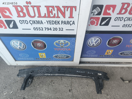 Hyundai Accent Blue ön tampon demiri orijinal çıkma