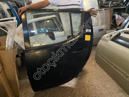 MİTSUBİSHİ L200 SOL ARKA KAPI CAMI 2008-2015 MODEL