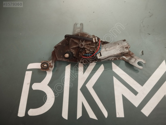 Nissan Almera arka silecek motoru