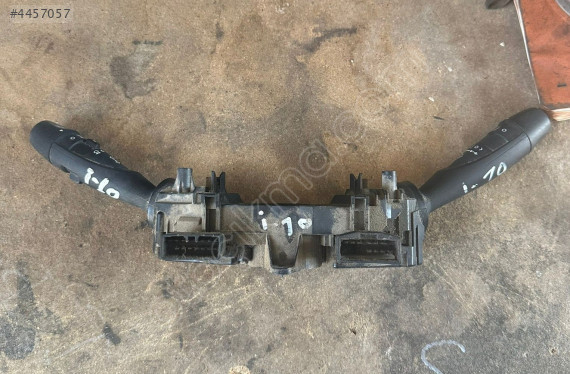 HYUNDAİ İ10 SİNYAL KOLLARI