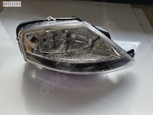 CİTROEN C3 SAĞ ÖN FAR 2004-2008 SIFIR AYARINDA