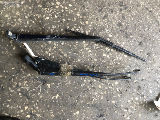 FORD FESTİVA SİLECEK KOLU