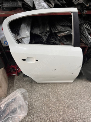 OPEL CORSA D SAĞ ARKA KAPI ORJİNAL ÇIKMA