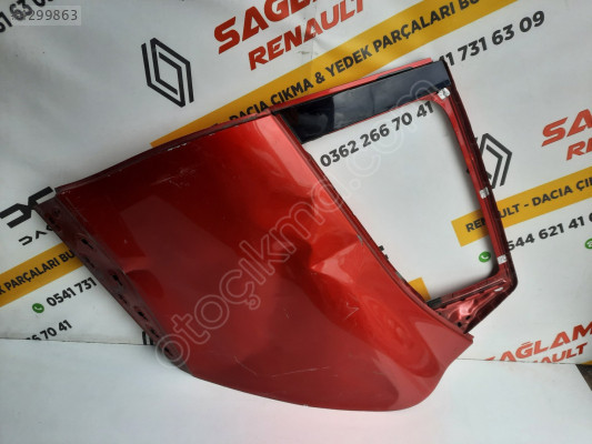 Clio 4 HB Orijinal Çıkma Sol Arka Kapı 821012089R