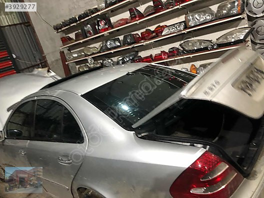 MERCEDES W211 E-SERİSİ ORJİNAL KESME TAVAN ARKA