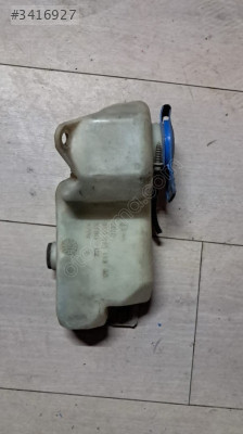 AUDİ B6 SİLECEK SU BİDONU. OTO ERKAN ÜNYE