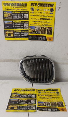 BMW 3 SERİSİ E36 SAĞ ÖN PANJUR BÖBREK 51138412950