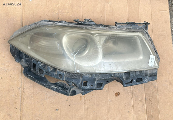 RENAULT MEGANE 2 SAĞ ÖN FAR