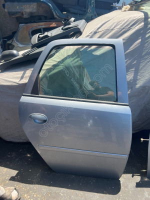 OPEL MERIVA SAG ARKA KAPI MERT OTO
