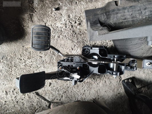 CİTROEN BERLİNGO PEDAL OTO FEDAİ