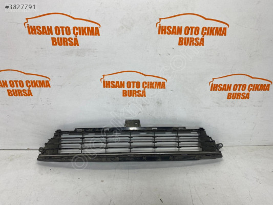 TOYOTA AURİS 2016-2018 ÖN TAMPON ORTA IZGARA 53112-02670