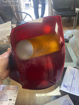 Finans Palo sağ arka stop lambası