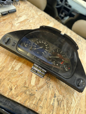 BMW 5 Serisi E39 Modeli İçin Gösterge Paneli