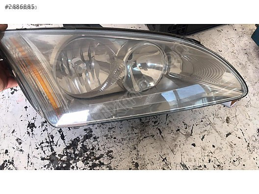 FORD FOCUS 2 sağ far çıkma orjinal