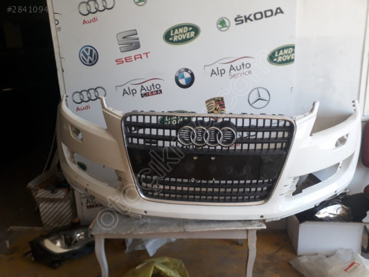 AUDİ Q7 ÖN TAMPON