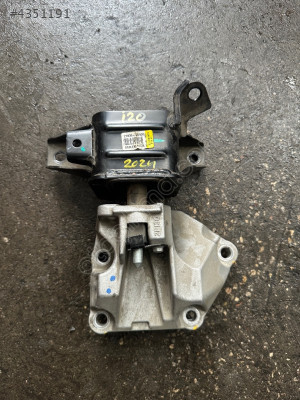 İ20 MOTOR KULAĞI ORJİNALL ÇIKMAA PARÇAA