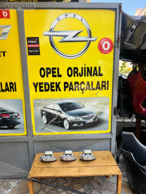 Opel mokka sağ motor kulağı sıfır 94532315 42571817