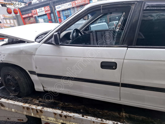 ÖZMEN OPEL ASTRA F ÇIKMA SOL ÖN KAPI