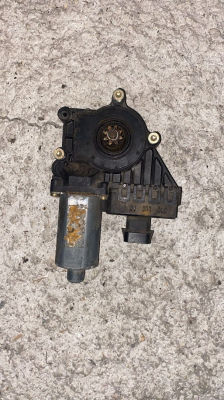 OPEL ASTRA H SAĞ ÖN CAM MOTORU.OTO ERKAN ÜNYE
