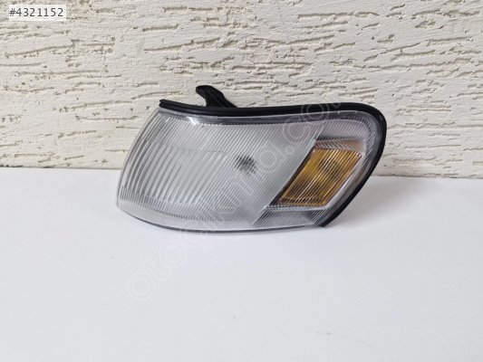 TOYOTA COROLLA SOL ÖN FAR SİNYALİ SARI SIFIR 1992-1994