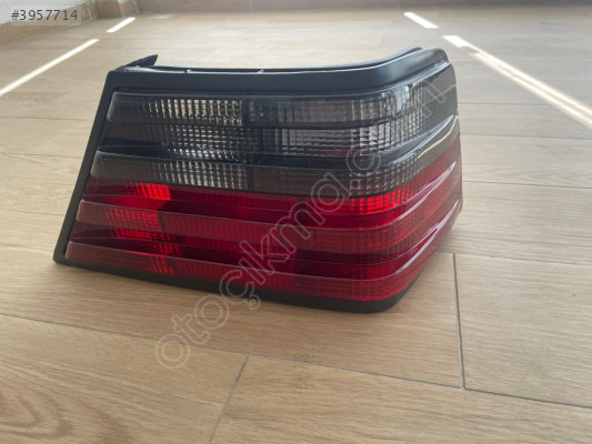 W124 STOP SAĞ FÜME E200 1985 1986 1992 1993 1994 1995 1996 SIFIR