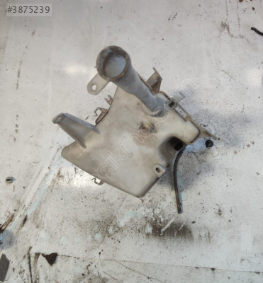 TOYOTA COROLLA YEDEK SU DEPOSU