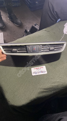 NİSSAN QASHQAİ HAVALANDIRMA IZGARASI 2019