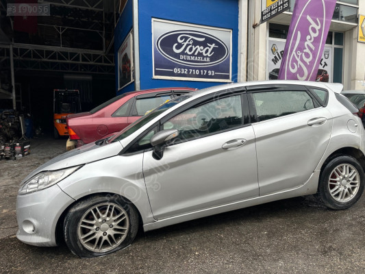 Ford Fiesta Çıkma Sol Ön Kapı Hatasız
