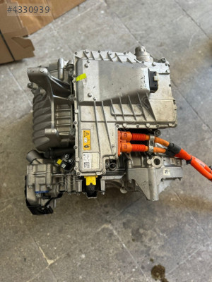 A4473402100 A4473407600 MERCEDES W447 EM780 85KW ELEKTROMOTOR