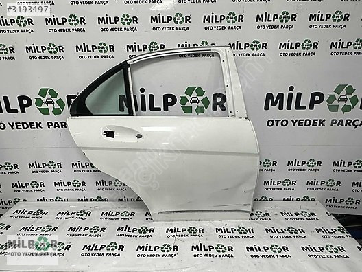 MERCEDES C SERİSİ W204 SAĞ ARKA KAPI ORJİNAL a2047320400