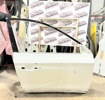 MG ZS BEYAZ SAĞ ÖN KAPI ORJINAL