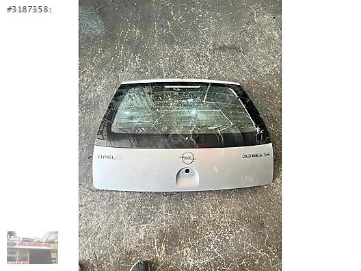 OPEL CORSA C BAGAJ KAPAĞI HATASIZ