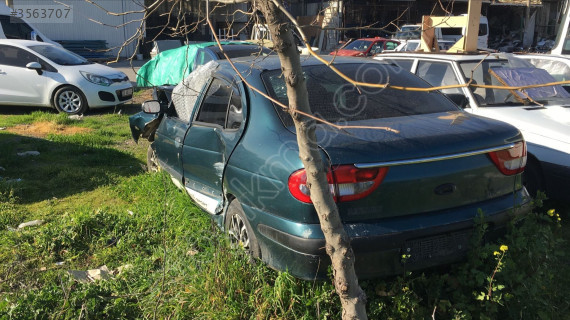 Renault megan 1 bagaj kapagi orjinal sokme