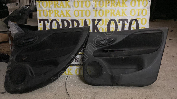 Fiat punto çıkma dolu kapı döşemesi
