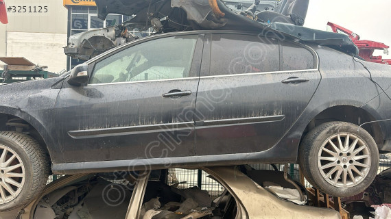 Renault laguna çıkma sol iki kapı