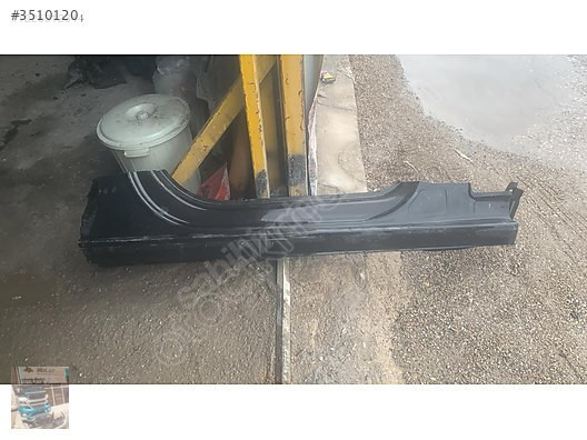 8K9803088 Audi a4 sağ yan panel marşpiyel sacı
