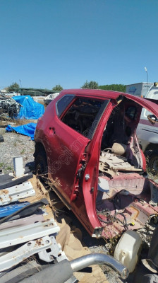 NİSSAN X TRAİL T32 HURDA BELGELİ PARÇA PARÇA SATILIK