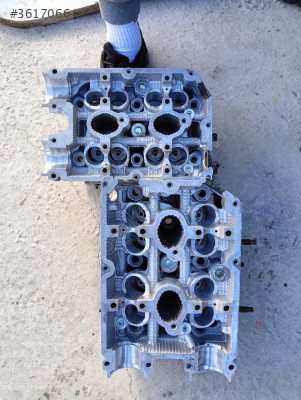 Subaru forester silindir kapağı