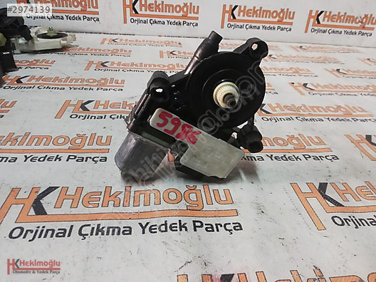 SEAT LEON KAPI CAM MOTORU SAĞ ARKA
