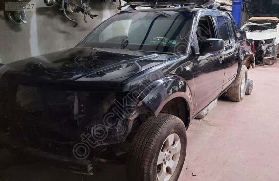 Nissan Navara Kesme Tavan ve Diğer Parçaları - Mil Oto