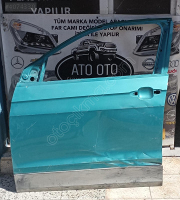 VOLKSWAGEN T CROSS ORJINAL CIKMA SOL ON KAPI