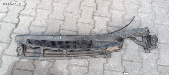 TOYOTA YARİS ÇIKMA ÖN CAM IZGARASI 2014 - 2017