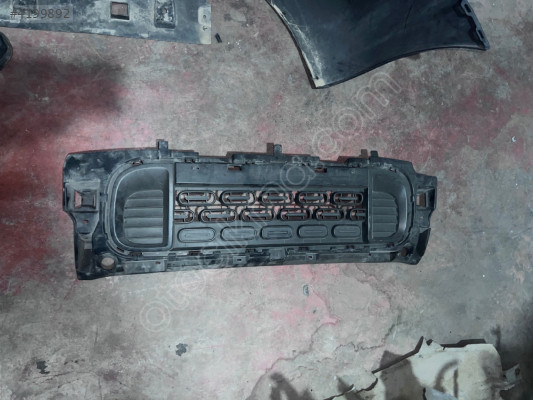 CİTROEN BERLİNGO K9 ÖN TAMPON IZGARA 9816749880