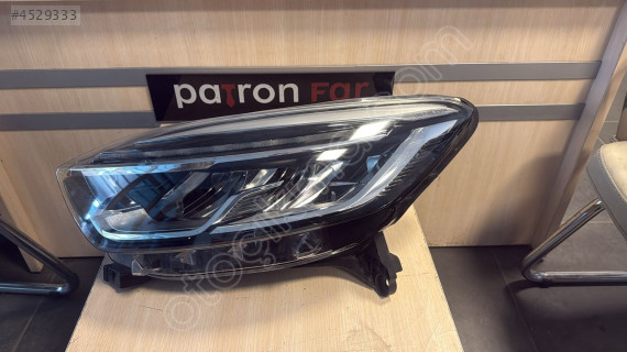 Renault Captur Sol Far Orjinal