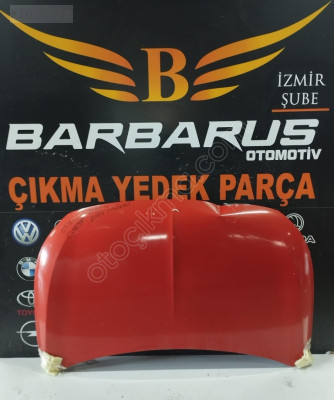 Opel Corsa F Modeli İçin Temiz Motor Kaputu