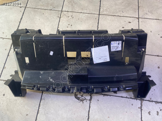 OPEL COMBO E ÖN PANEL ÜST BAKALİTİ SIFIR ORJİNAL 9830100780