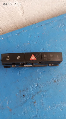 Opel Astra J kapı açma kilitleme düğmesi