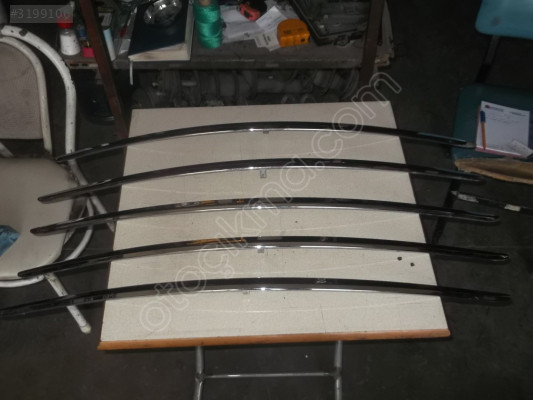 TOYOTA AURİS ARKA TAMPON NİKELAJI
